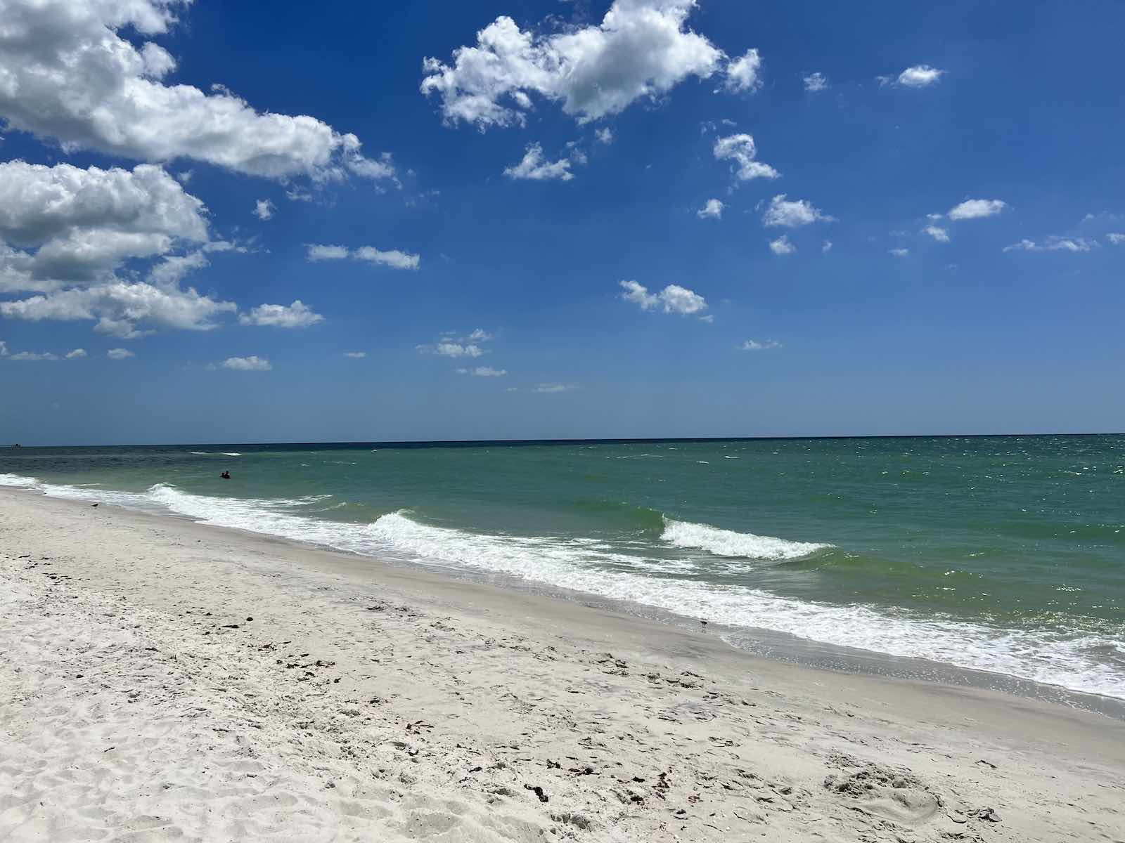 Beach at 7th Avenue North in Naples