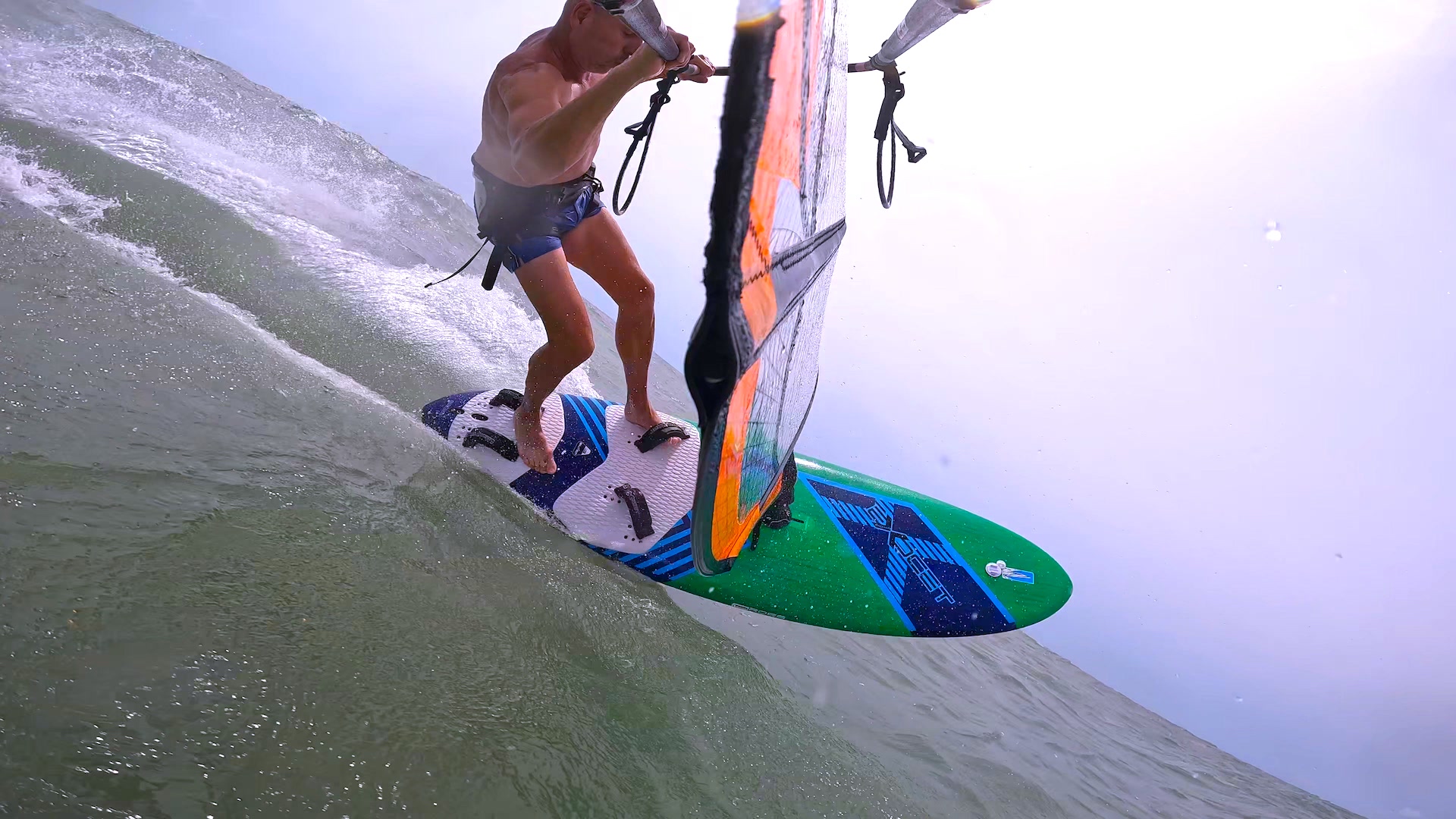 4 minutes of uncut fun